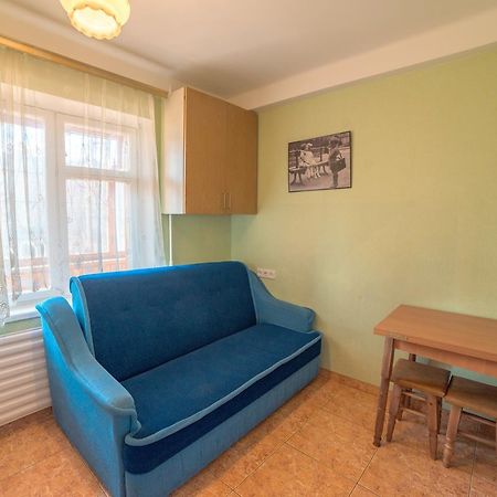 Apartments On Mykilska-Slobidka Kiev Bagian luar foto