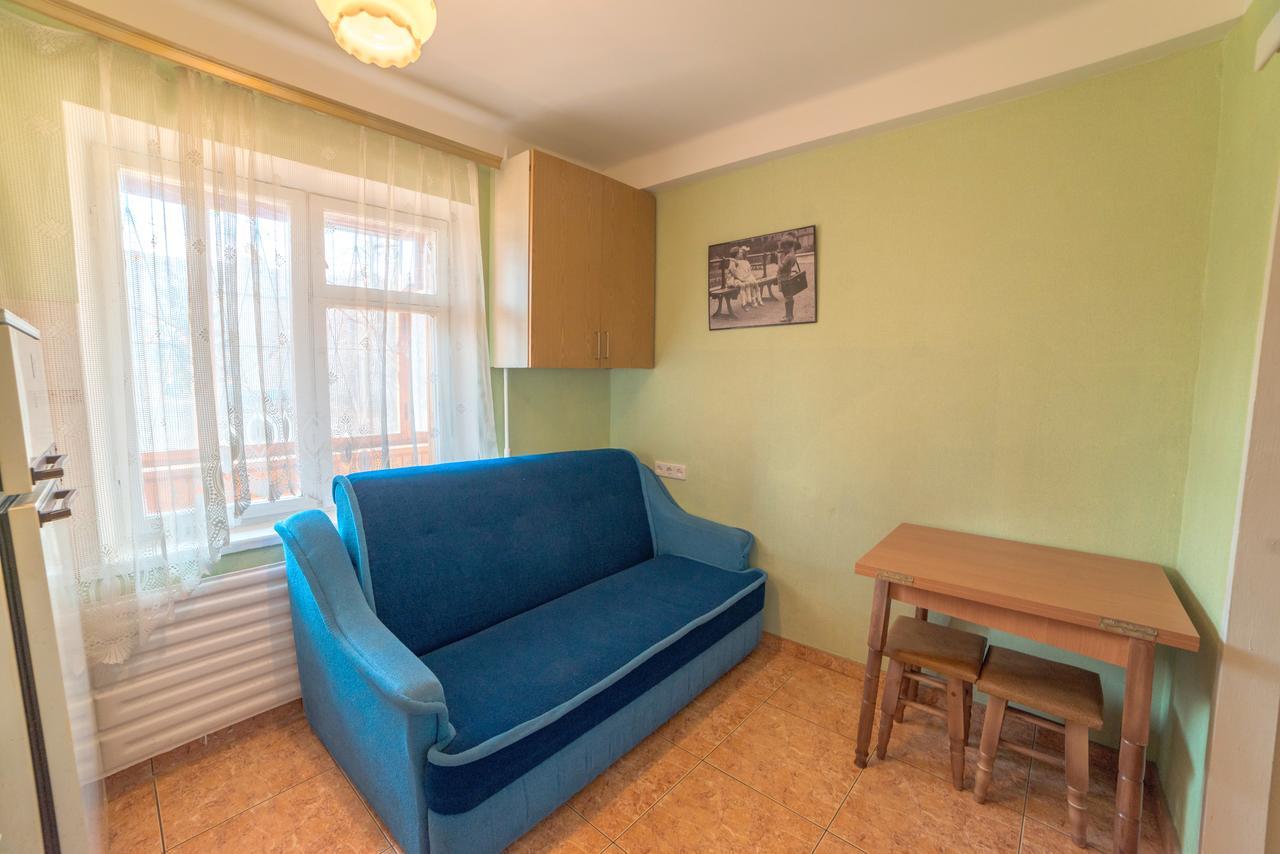 Apartments On Mykilska-Slobidka Kiev Bagian luar foto